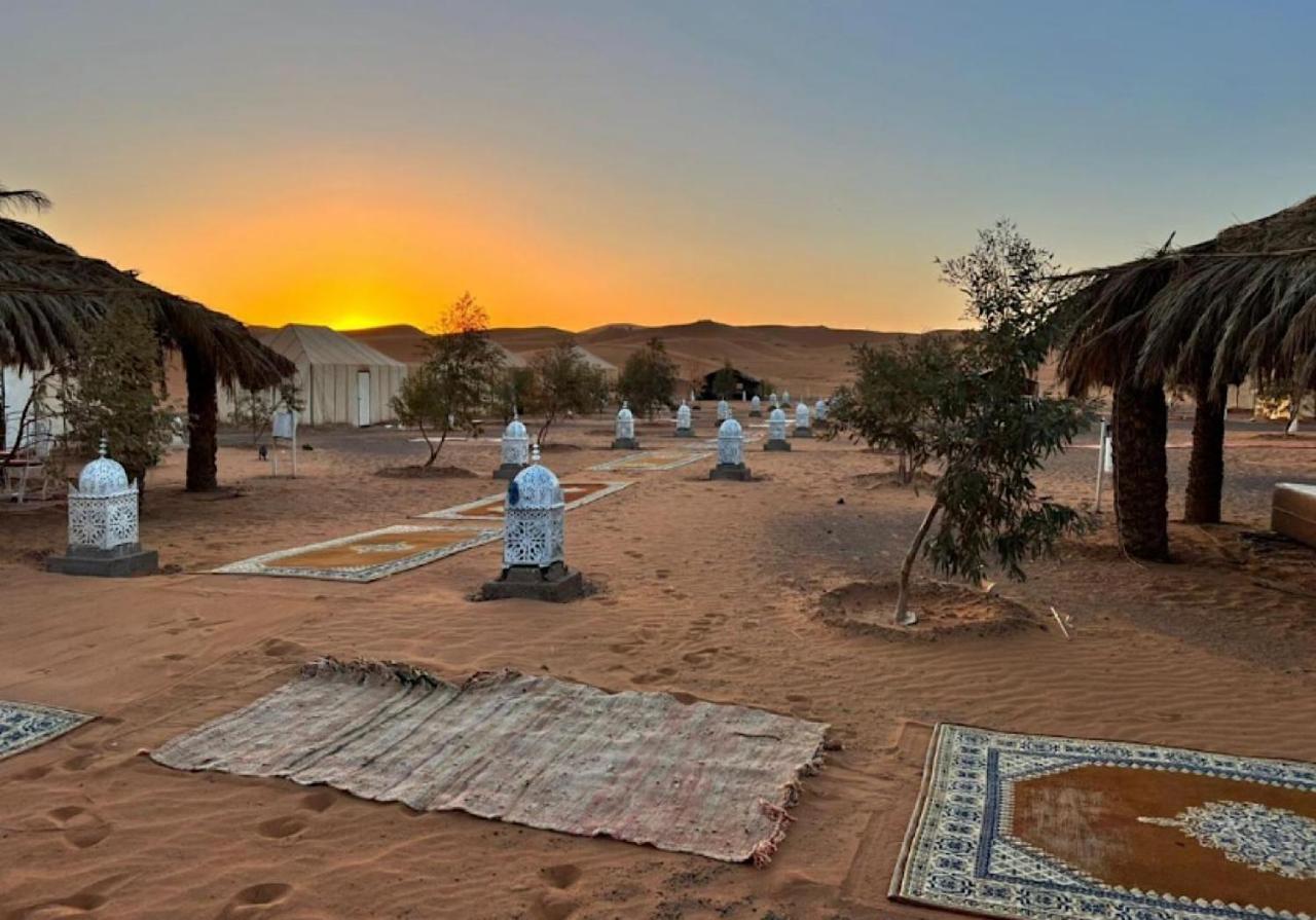 Sahara Traveling Camp Hotel Merzouga Buitenkant foto